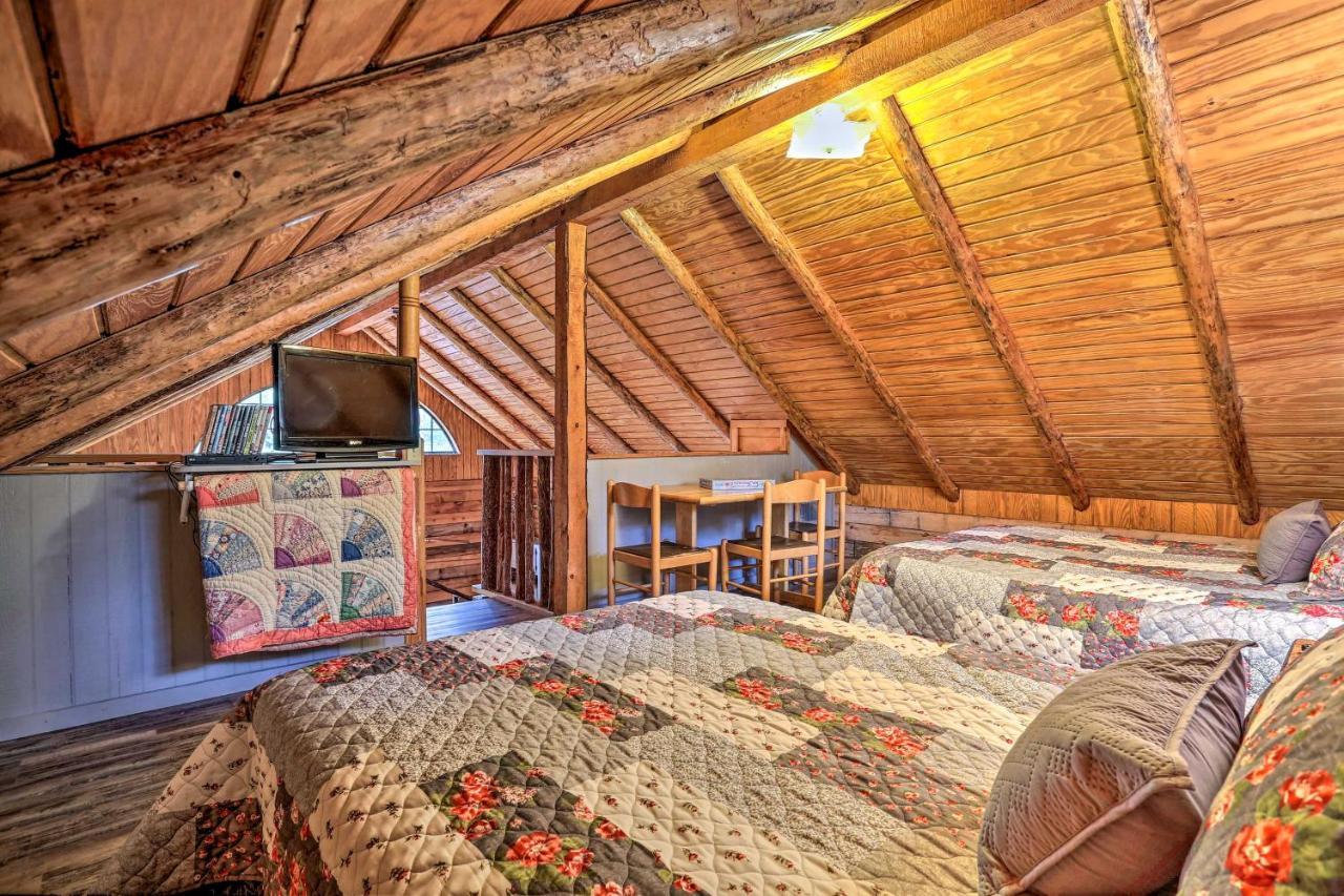 Broken Bow Log Cabin With Fire Pit, Pond, And Deck! Dış mekan fotoğraf