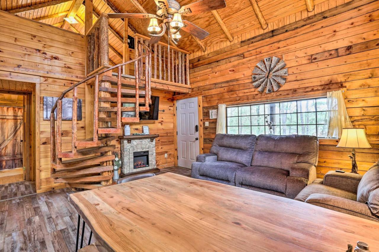 Broken Bow Log Cabin With Fire Pit, Pond, And Deck! Dış mekan fotoğraf