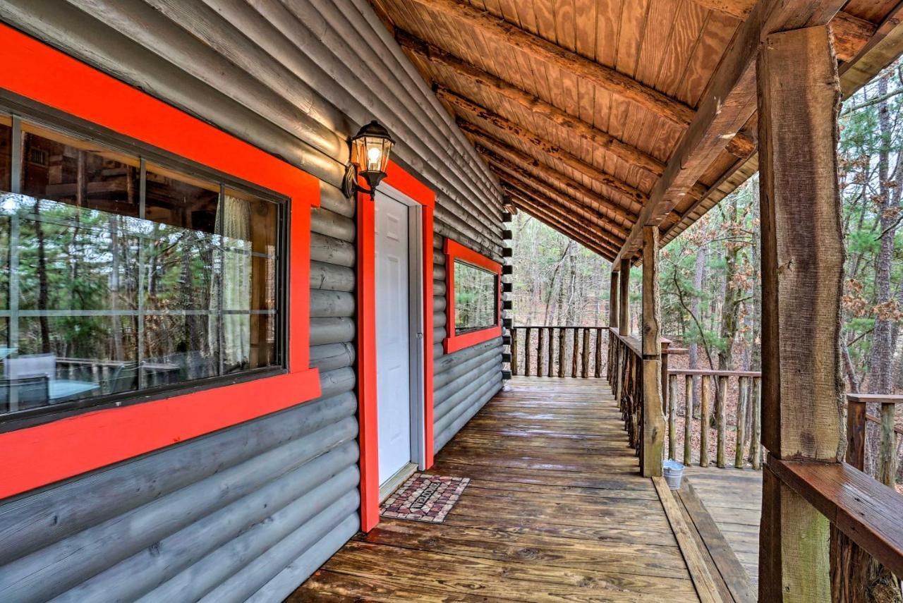 Broken Bow Log Cabin With Fire Pit, Pond, And Deck! Dış mekan fotoğraf